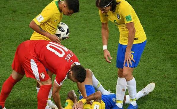 巴西队提前公布首发,巴西队今日阵容名单