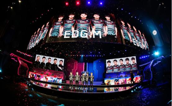 企鹅电竞kpl都有谁直播,企鹅电竞可以看kpl秋季赛吗