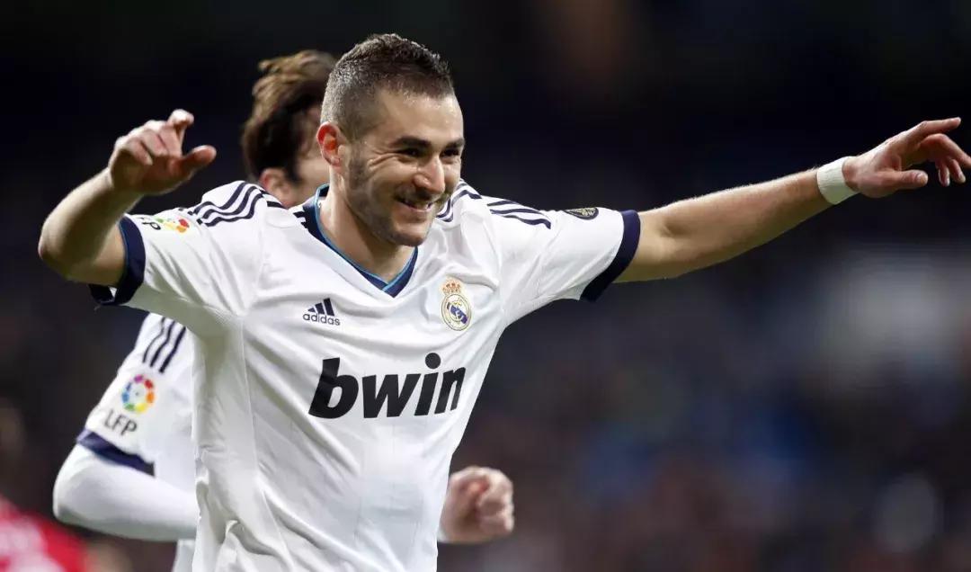 美斯、碧咸、C朗,世界杯球星粤语译名大揭秘,你能猜到谁是谁?