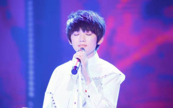 tf瀹舵棌涓変唬璇勪环鏄撶儕鍗冪幒,tfboys涓轰粈涔堝彧鏈夋槗鐑婂崈鐜哄彂灞曞ソ