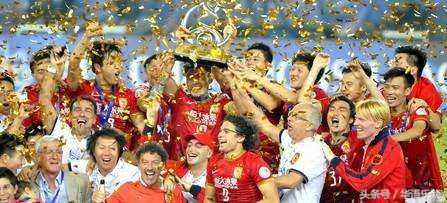 黄家驹哪一首歌才火的,世界杯黄家驹海阔天空现场版