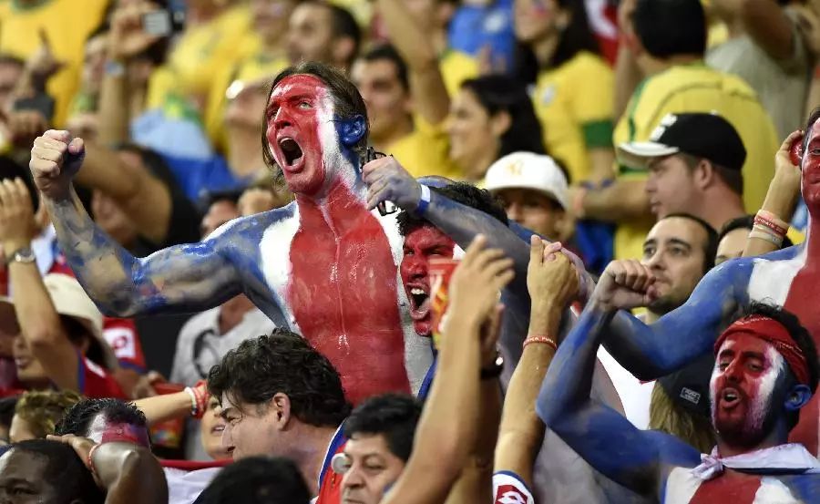 中国男足为什么踢不进世界杯,男足饮食曝光