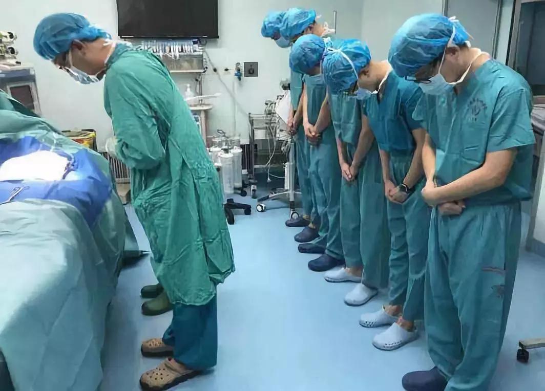 《我不是药神》：有些人光是活着，就已经竭尽全力了