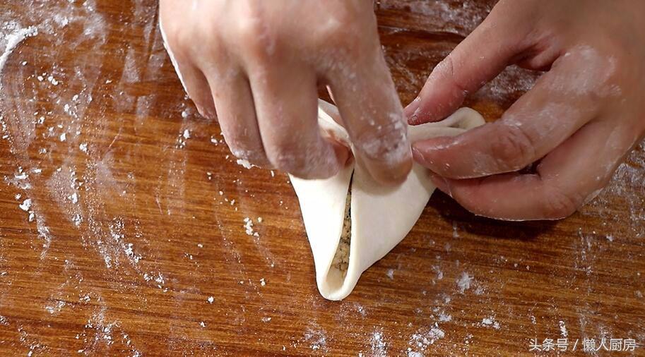 包大包子捏褶的方法,豆包做法视频捏褶子