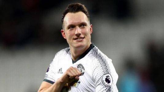 英格兰国家队足球炫酷视频,英格兰斯特林快乐足球