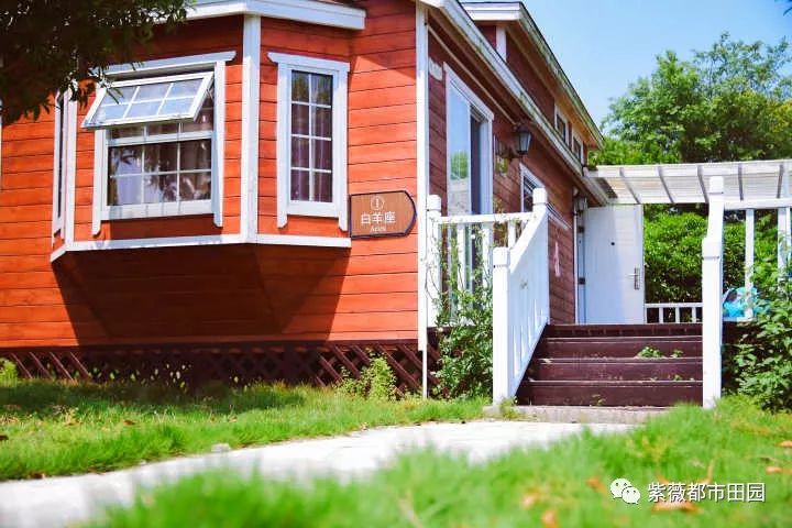 这里的紫薇和荷花美翻了！送你一个花样嘉年华，还有酷爽一夏！