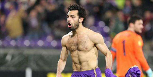 足球十大巨星身材最好的,世界级足球运动员身体素质