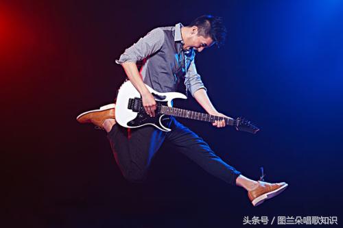 唱歌的颤音技巧视频,唱歌的颤音教学速成