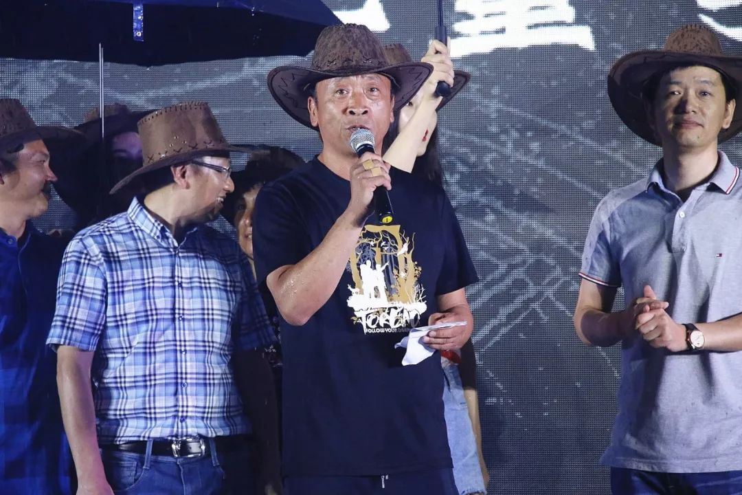 龙嘉v途250新款,v咖龙嘉250几座车