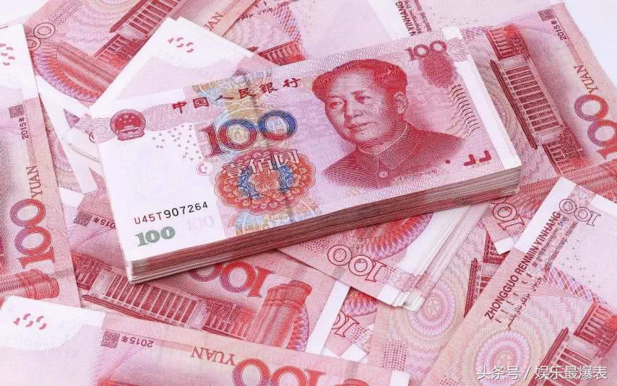 朋友主动借钱给你怎么高情商回复,刚认识的朋友借钱怎么高情商回复