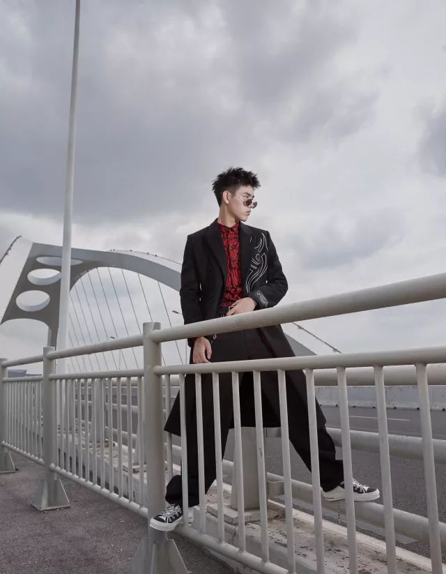 dior迪奥桀骜运动版,dior迪奥桀骜男士淡香水