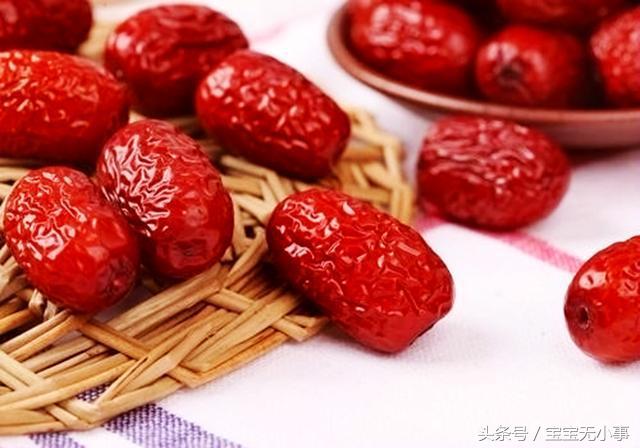 孕期吃生冷食物对胎儿有什么影响,怀孕7周吃什么食物对胎儿发育好