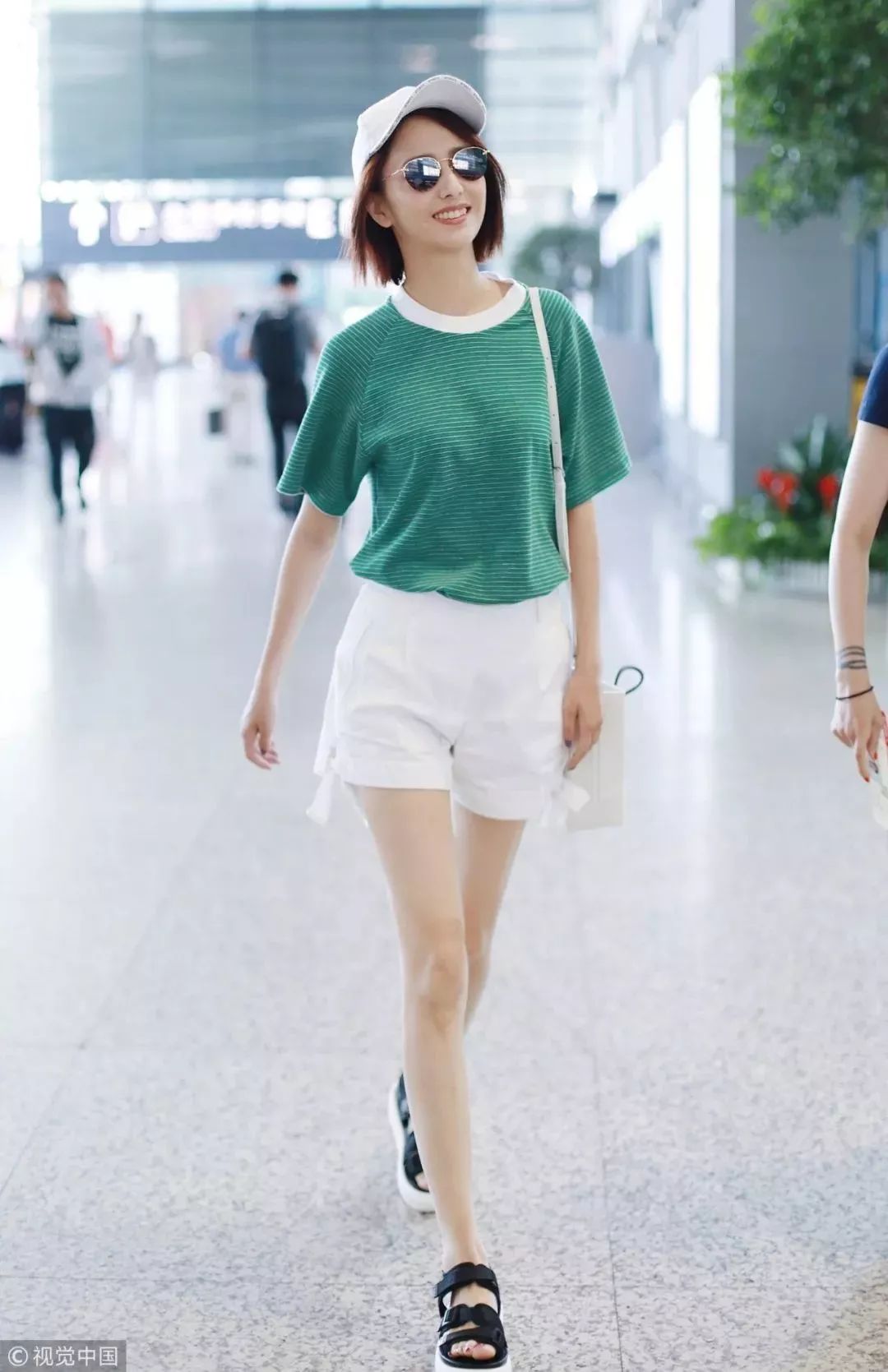 夏季百搭基础tee,基础休闲宽松tee