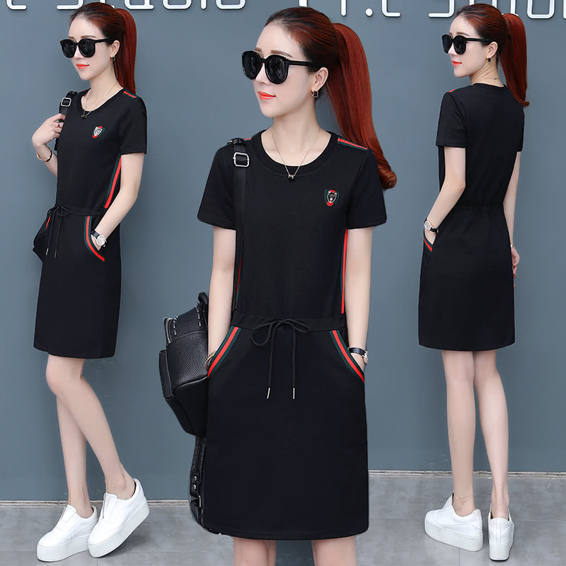 夏天穿的新款时尚洋气短裤套装女,流行穿搭夏天气质套装推荐