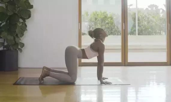 瘦腿拉筋板初级怎么练,正确拉筋方法一周瘦15斤