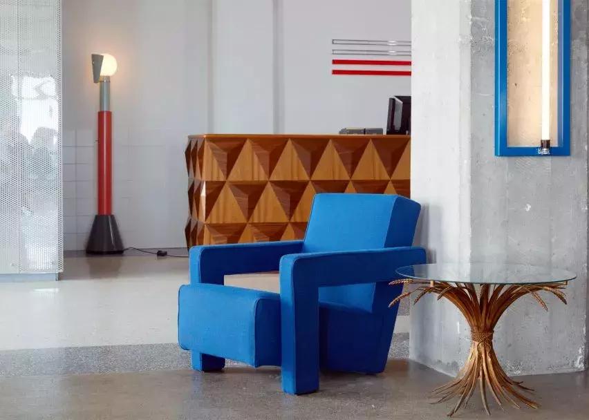 冰岛足球的风格,冰岛室内足球场