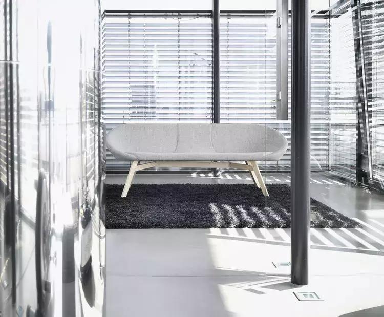 冰岛足球的风格,冰岛室内足球场