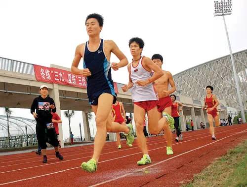 增加跑步耐力的方法和技巧,跑步耐力不够怎么健身