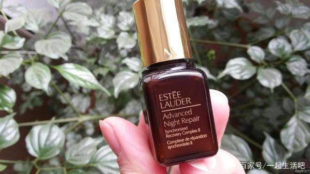 英树熬夜肌底液,肌底液哪些比较推荐好用