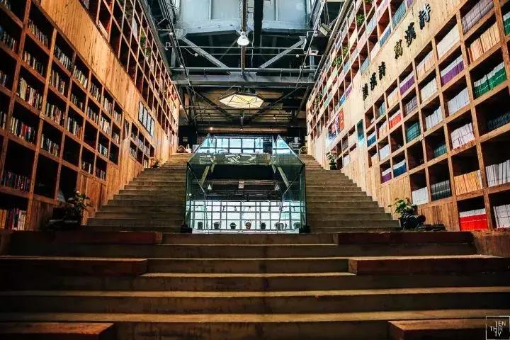 武汉下雨推荐去的地方,武汉室内凉快玩的地方