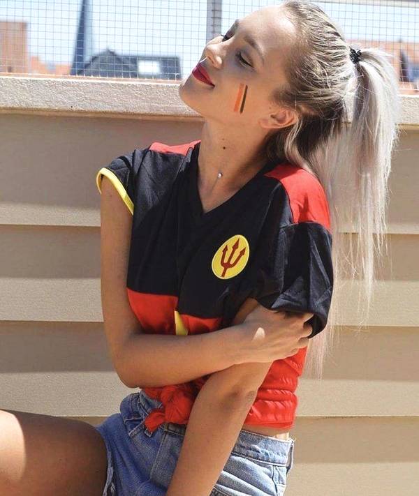 世界杯最迷人的女球迷,世界杯赛场高颜值女球迷惊艳镜头