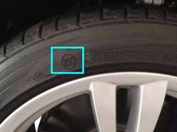 每年夏天爆胎多，爆胎后该如何应对？防爆胎究竟好不好？