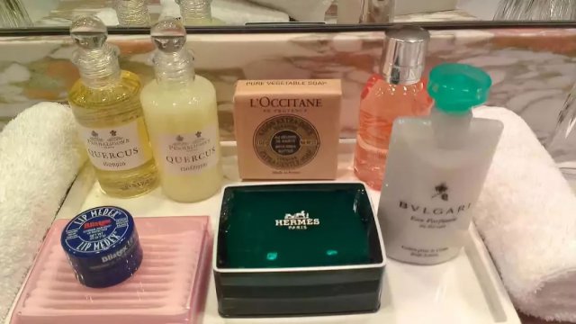 住酒店可以把哪些东西带回去,离开酒店行李可以寄存在酒店吗