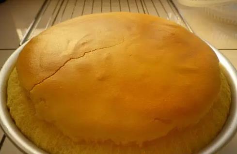 8寸戚风蛋糕零失败的配方,戚风蛋糕的做法零失败不塌陷