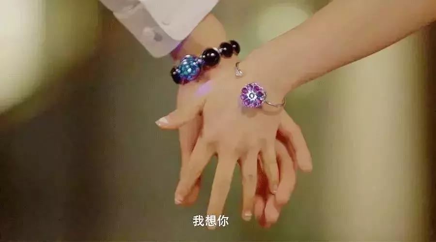 杉菜湿发刘海,杉菜大波浪发型