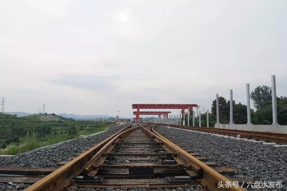安六铁路新进展,直播安六铁路开通