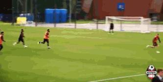 英超曼联1-2爆冷不敌谢菲联,英超一队vs英超二队