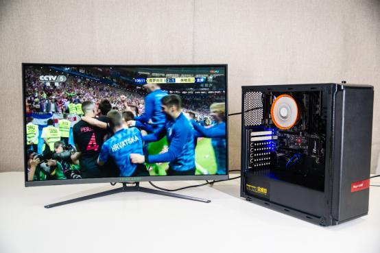 不能去现场看决赛？也许你应该组建一台看球神器