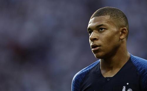 世界杯法国10号姆巴佩黄牌,世界杯决赛姆巴佩遗憾