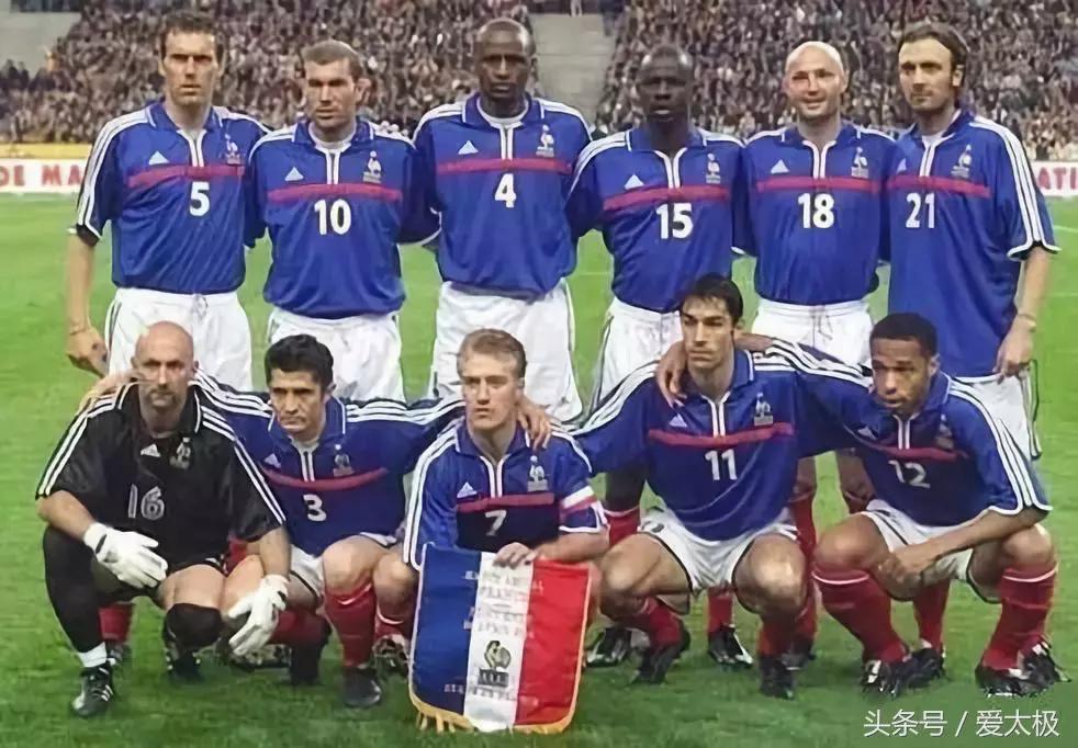 法国队大力神杯夺冠时刻,法国世界杯夺冠20周年
