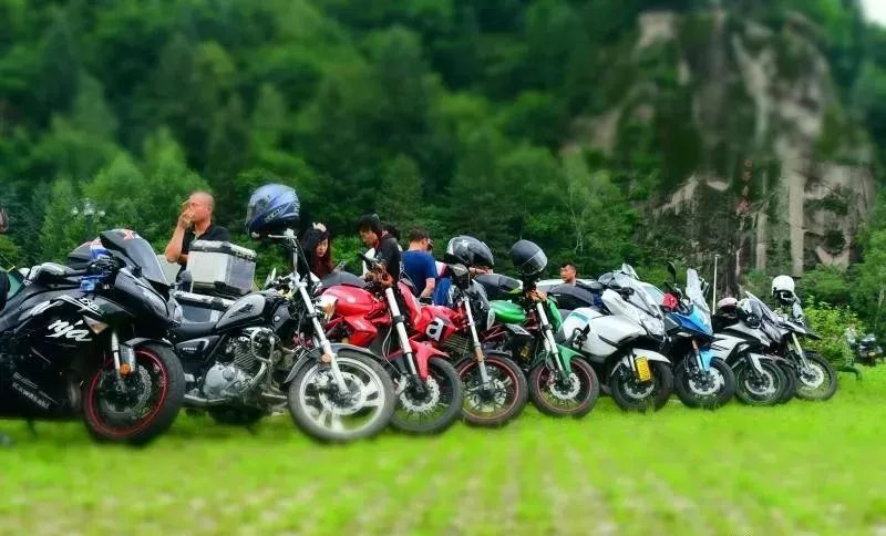 伊春露营大会直播,第二届伊春森林冰雪欢乐节开幕式