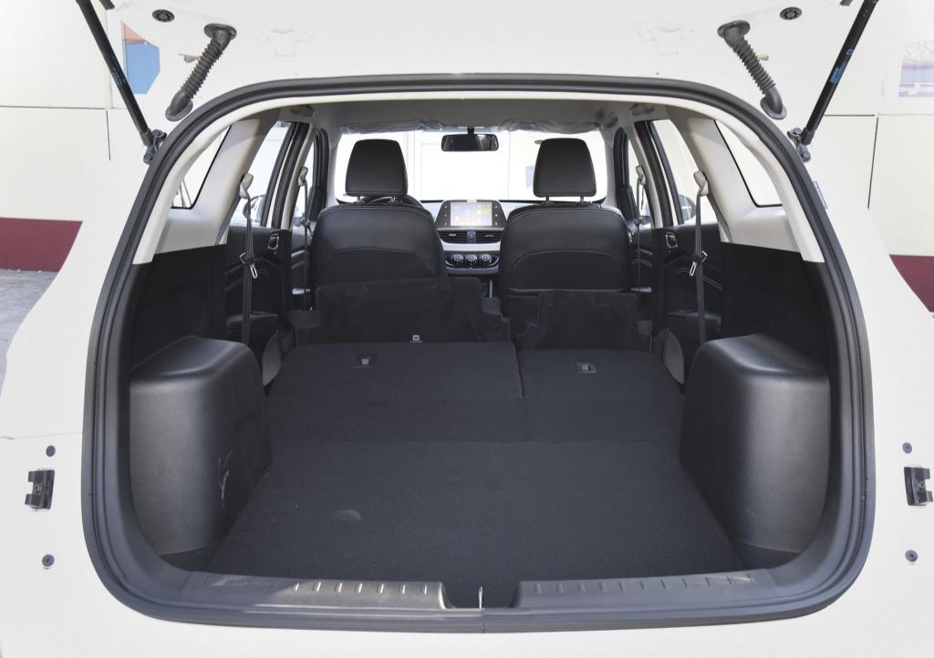 适合摆地摊的二手车,最适合穷人摆摊的三款车二手车