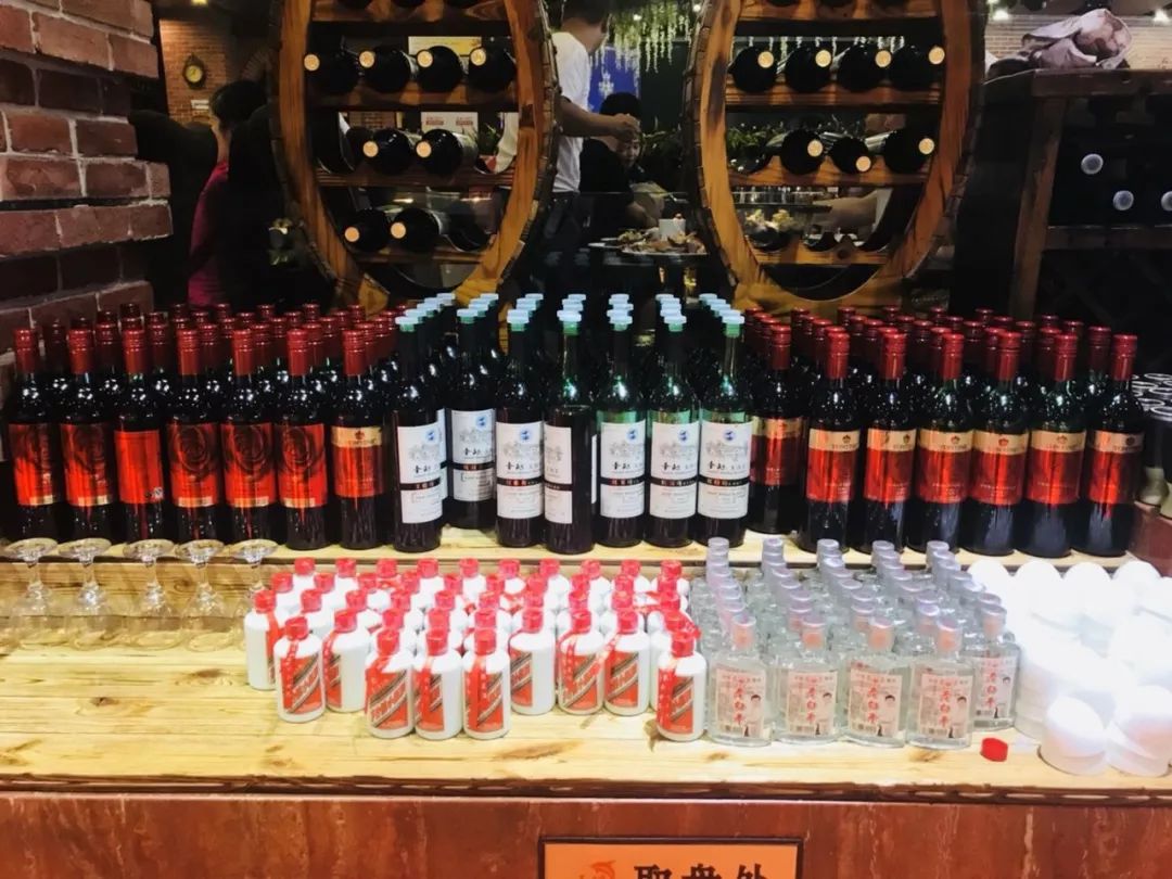 各种海鲜不限量,50种不限量海鲜