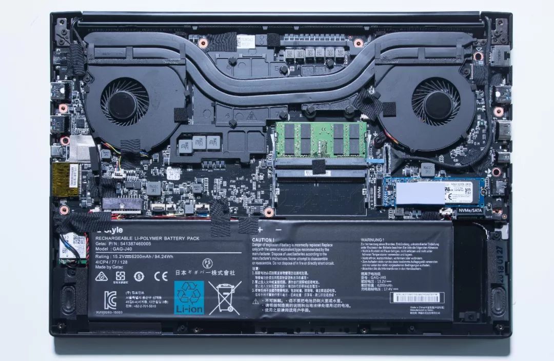 聊一款拥有两块屏幕的顶级游戏本,双十一游戏本