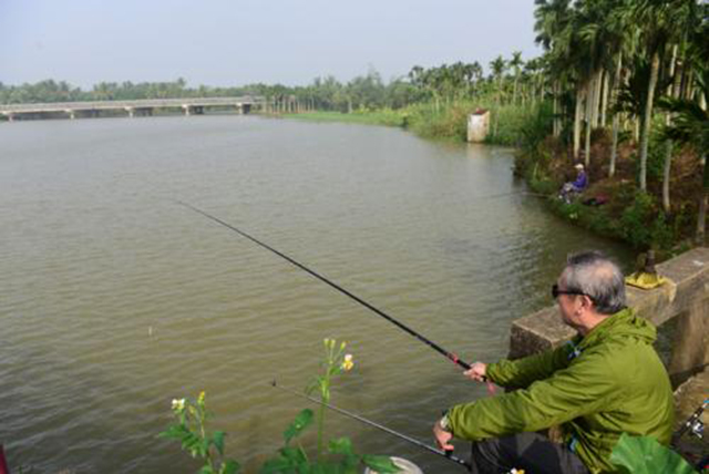 渔具店不会告诉你的鱼饵配方,渔具店老板推荐的竿子能买吗