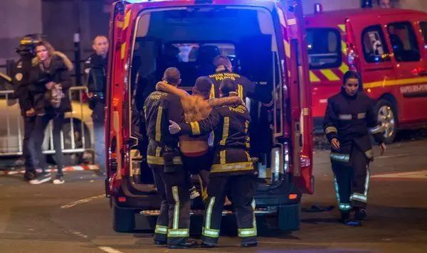 足球场上的血洗惨案,足球血洗