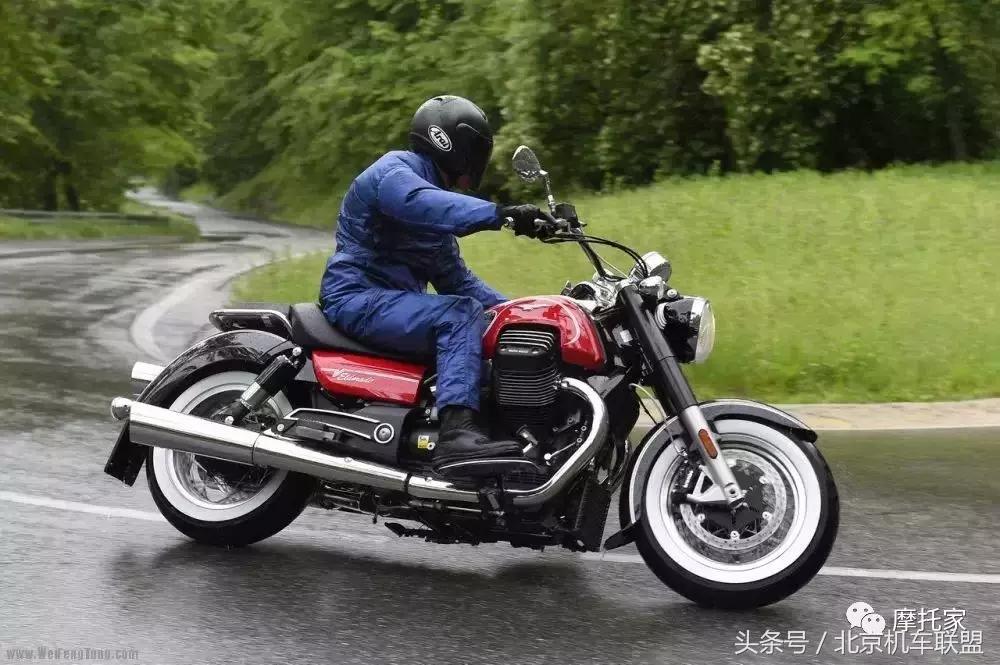 雨季想骑车？九款摩托车小游戏有趣有料让你在家过过瘾！