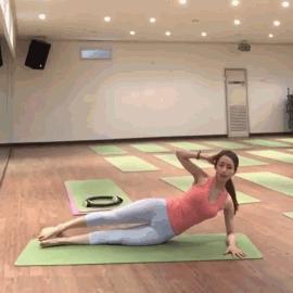 瘦大腿和大腿根和假胯最快的方法,懒人动作躺着就能瘦大腿上的肉