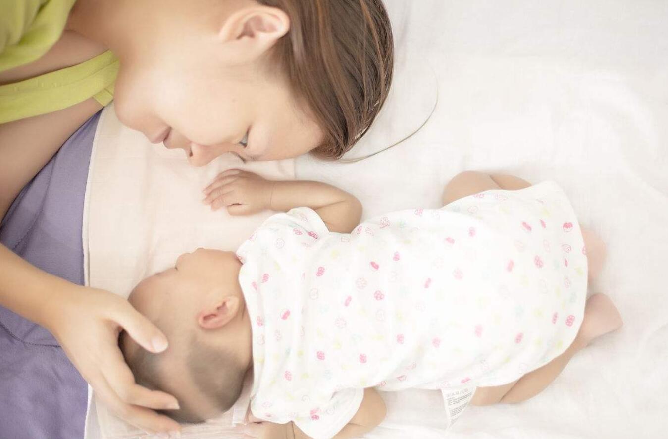 顺产和剖腹产对比哪个遭罪少,顺产挤压肚子到底有多痛