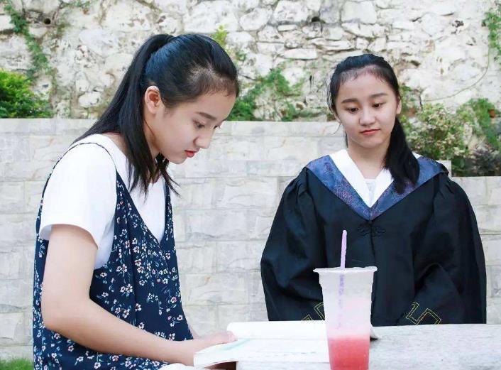 同质化产品怎么塑造与众不同,药店怎样解决同质化从而与众不同