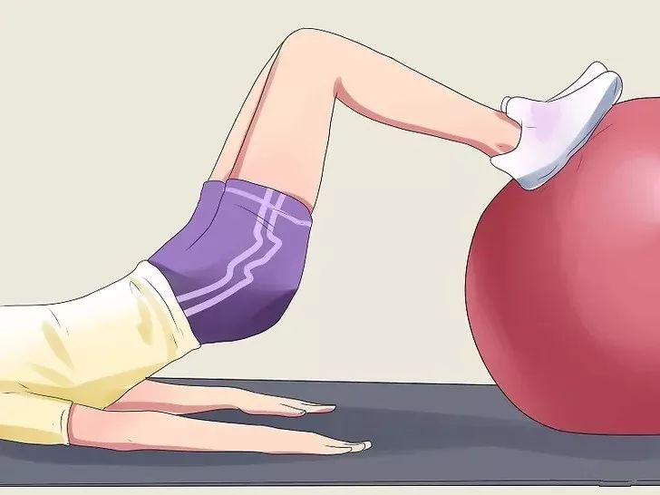 看完《邪不压正》，美臀杀，我只服“许晴趴”！