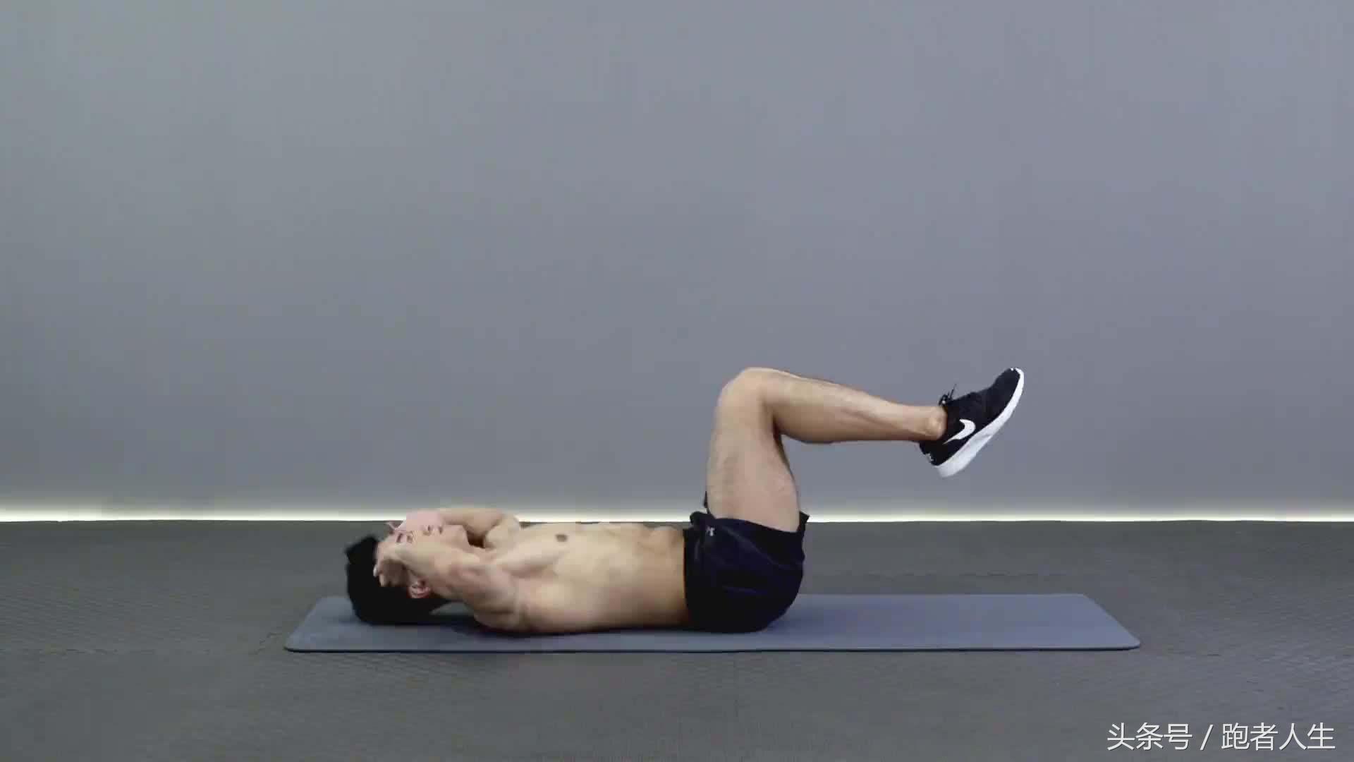 平腹怎样练马甲线,平腹多久可以练出马甲线