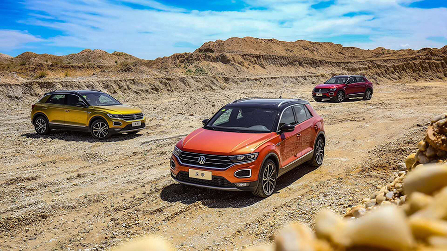 领克02丰田chr,丰田c-hr2020款领先版试驾