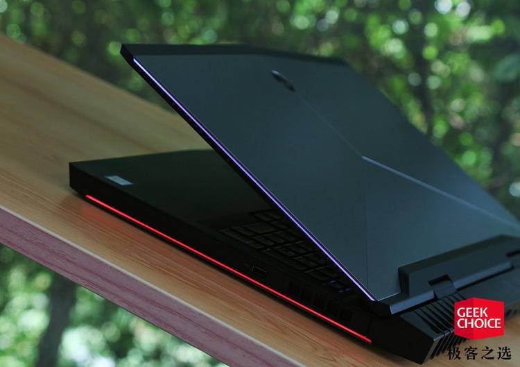 alienware17为什么便宜 (alienware17笔记本怎么样)