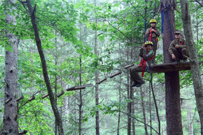 你的夏天又闷又热？不好意思，我们的Summer又清爽又有趣~