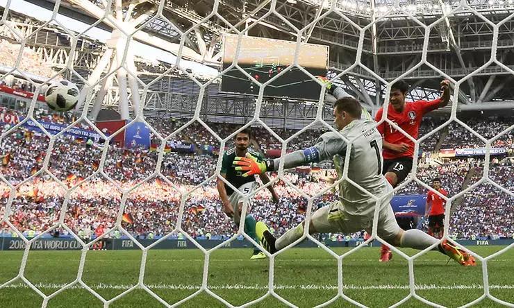 十大门将阿利森,阿利松扑救马竞